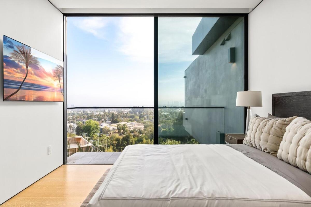 Villa California Crystal *